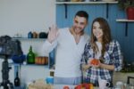 Chinese influencer Social media couple - 「愛はあなただから」中国人気インフルエンサー鄭艷姿、大胆な新恋人発表がSNSを席巻