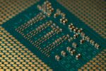 semiconductor chip AI chip - 華為が半導体業界に新風！「タウ（τ）の法則」でムーアの法則終焉後の未来を拓く