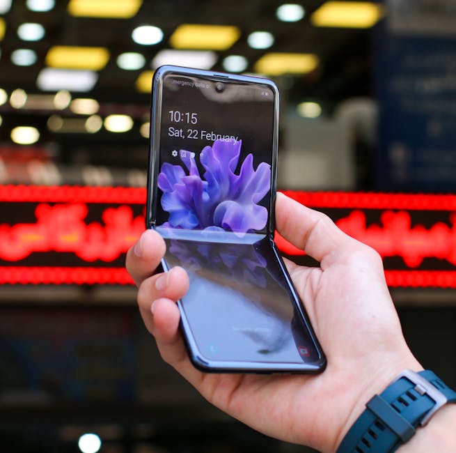 folding smartphone unfolded phone screen - 「Galaxy Z Fold 8 Wide」7/22発表か！横折れ大画面と世界最軽量に期待