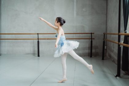 Warrior ballerina Action ballet - 優雅にして壮絶！世界初のバレエ・アクションRPG『Tsarevna』予告