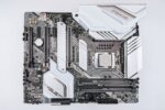 ROG motherboard, Retro PC design - ASUS ROG CROSSHAIR 2026リメイク版がリーク！レトロデザインとX870Eで蘇る伝説