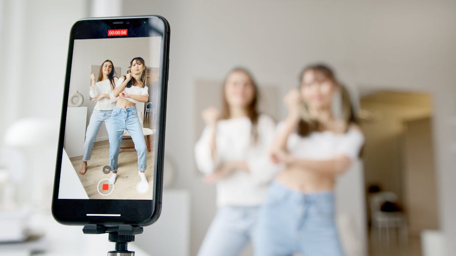 Social media backlash EV, Influencer online controversy - 中国EV炎上プロモ：人気インフルエンサー蘇芒氏が法的措置へ