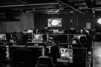 Chinese gaming industry, esports competition - 中国ゲーム業界、訴訟から新作、Xboxの未来まで激動の1週間