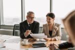 private banking office financial advisor meeting - 中国富裕層市場に異変！招商銀行が「20万顧客クラブ」入りでプライベートバンキングの勢力図塗り替え