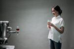 young professional AI human AI interaction - NVIDIAファンCEOが若者へ提言「AIが君を解雇しない、AIを使いこなす人がする」