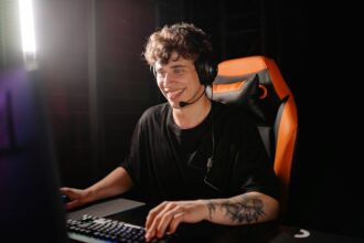 EVE Online Gaming company - 「EVE Online」開発元CCP Gamesが独立！Pearl Abyss、数億ドル損失で売却へ