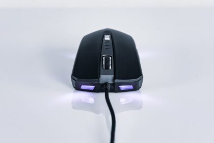 gaming mouse, futuristic mouse - 次世代マウスは電磁式！2026年、Keychronら新興勢が市場を席巻か？
