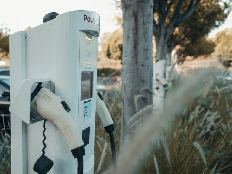 Electric Vehicle, EV launch - バイトダンス傘下の火山引擎、新EVブランドを6月発表！