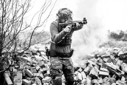 military simulation realistic battlefield - 硬派FPS『Squad: Dawn Offensive』試遊レポ：リアルな戦場と新手への挑戦