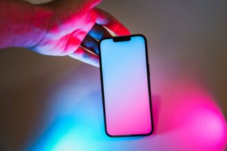 foldable smartphone futuristic smartphone - MWC上海2026速報：vivo「X Fold6」が示す折りたたみスマホの未来