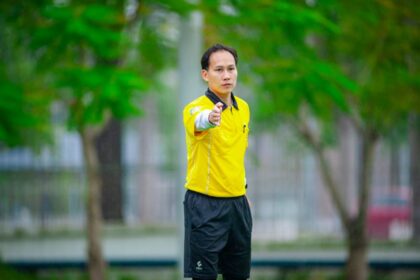 AI referee soccer futuristic soccer referee - ワールドカップ史上999試合目！中国AIが審判を全方位サポート