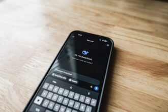DingTalk app interface AI engineer China - アリババ傘下「釘釘」AI責任者が退職!7万字の手記と中国テック業界の光と影