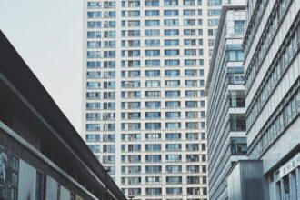 Modern Chinese urban development Real estate investment strategy - 瑞安房地产：中国不動産市場を牽引する革新的「軽資産戦略」
