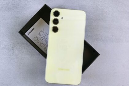 smartphone case packaging China factory - スマホケース包装の悩みを解決!中国永順通、21年の実績が示す信頼性