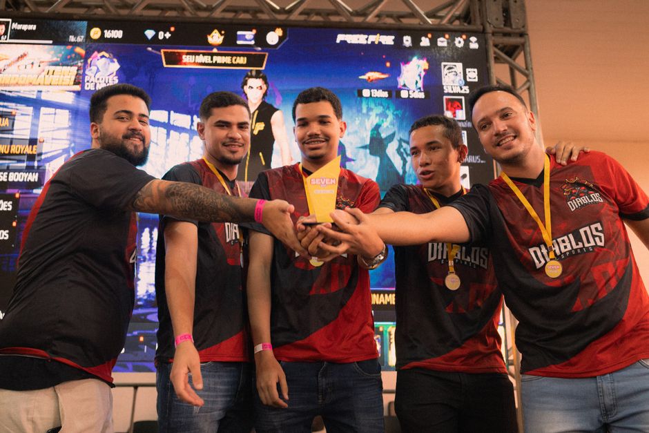 esports championship, gaming team victory - 『Delta Force』中国プロリーグ初代王者「TES」の奇跡！