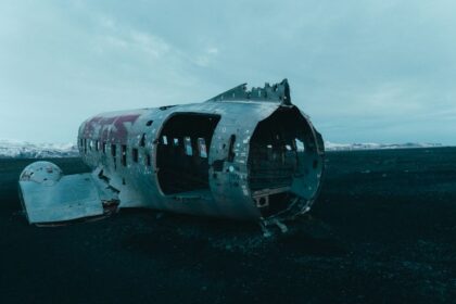 plane crash, fake news - 中国メディア報道の真偽：Ubisoft創業者と墜落事故の波紋