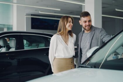 luxury electric car customer car experience - 中国高級EV「ヴォヤ」がJ.D. Power調査で快挙！顧客体験と販売が急伸