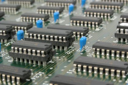 semiconductor equipment semiconductor factory - 中国の華源控股、包装事業は堅調!半導体装置への転換は成功するか?