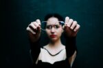 AI glasses Smart glasses - 科大訊飛、40g超軽量AIメガネ発表！122言語翻訳とAIアシストで未来を変革
