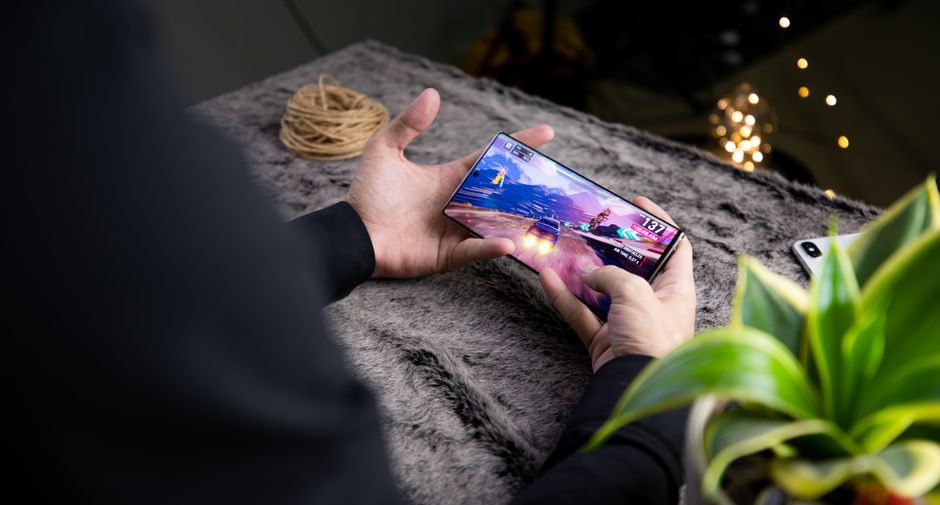 Gaming smartphone - Redmi K90至尊版、ゲーマー特化の高性能スマホ発表間近！