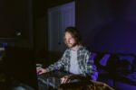 game developer working, indie game studio - 『独立ゲーム大電影』から10年超：伝説的インディー開発者たちの今
