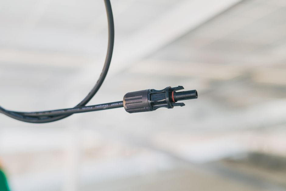 new energy connector precision connector - 万控智造、精密コネクタ企業を段階的買収で新エネルギー領域を強化