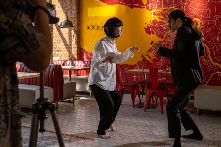 Chinese actress Film production set - ベテラン女優・李若彤が語る「女優の価値は作品形式にあらず」