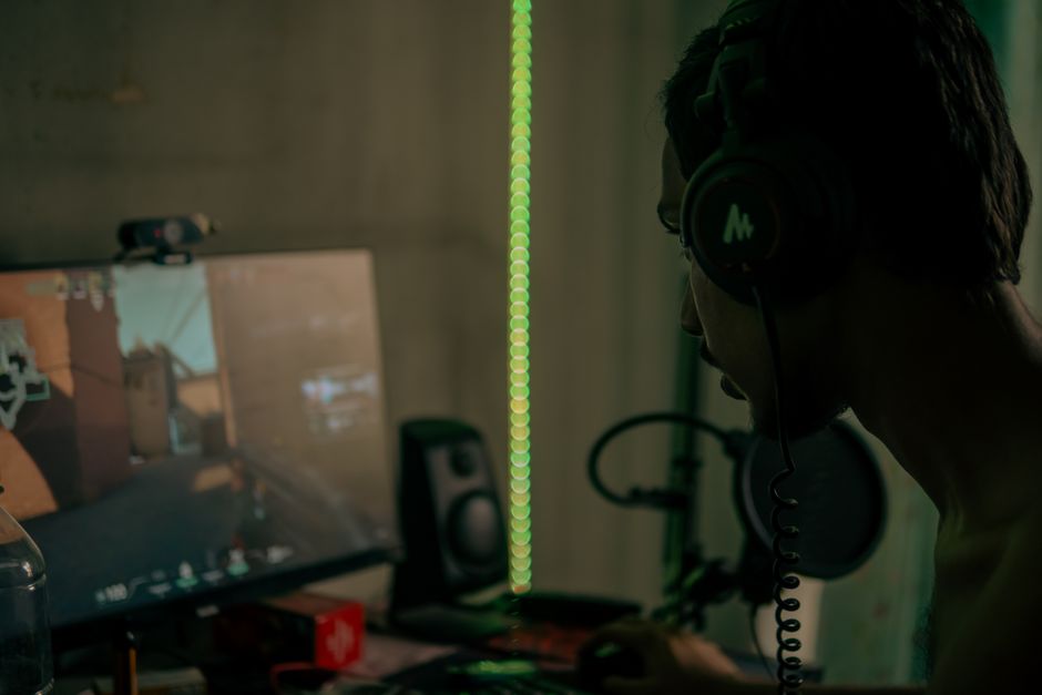 Chinese streamer scandal Gaming controversy - 中国人気配信者『遠坂』、ついに“塌房”か？スキャンダルの影とネット文化