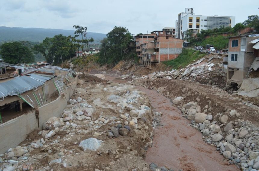 AI disaster prevention, Landslide app - AIと情熱が起こすDX！北京公務員が自費10億トークンで土砂災害防止アプリ「響応」開発