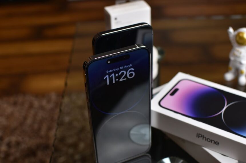 smartphone competition, Apple vs Chinese smartphones - 2026年下半期、スマホ頂上決戦!中国勢はApple超えなるか?