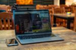 Laptop screen WeChat WeChat desktop app - WeChat PC/Mac版が待望のアップデート！通話中の着信待機とスマートなメディア表示で利便性向上