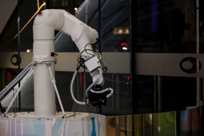 robot brain, robot arm control - 中国LingBot、ロボット脳「Full-Stack Brain 2.0」発表!空間認識・操作制御を革新