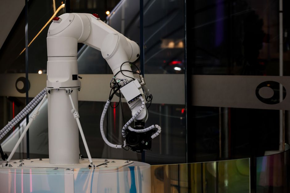 robot brain, robot arm control - 中国LingBot、ロボット脳「Full-Stack Brain 2.0」発表！空間認識・操作制御を革新