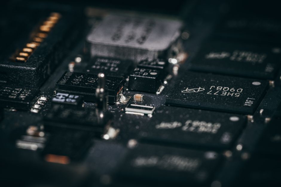PCB AI chip - 中国PCB大手生益科技、AI需要で株価V字回復の舞台裏