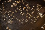 semiconductor chip - Redmi「メモリ高騰に敗れた」？スマホ市場の今を読み解く