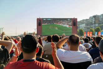 AI soccer analysis screen - 2026W杯、AIが支える激闘！C.ロナウド引退の舞台裏でLenovo AIが輝く