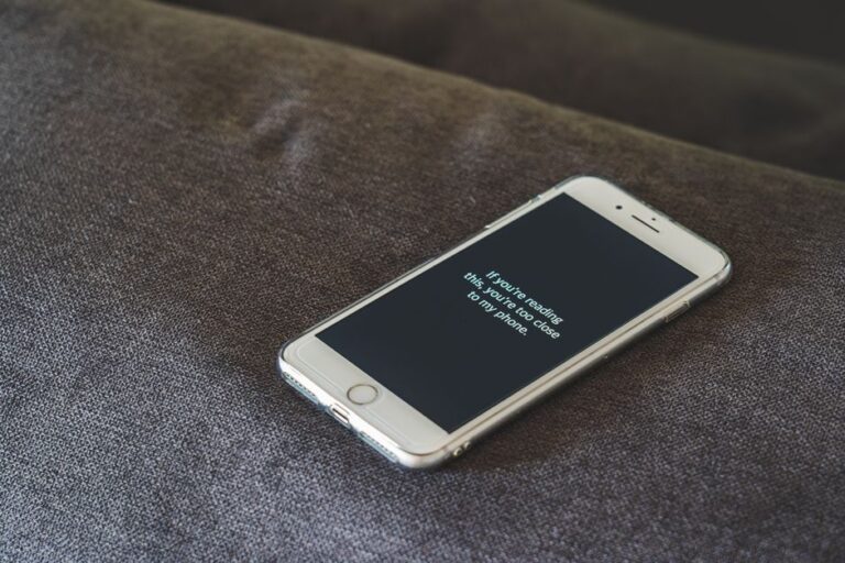 smartphone lock screen, holographic display - Honorスマホ、裸眼3Dロック画面で写真に命を!