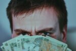 live streamer, debt - 日本人ストリーマー刺殺事件の深層:ファンとの金銭トラブルが生んだ悲劇