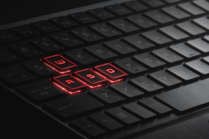 HP OMEN laptop high-end gaming laptop - HP HyperX OMEN Max 16にRTX 5090搭載モデル登場！