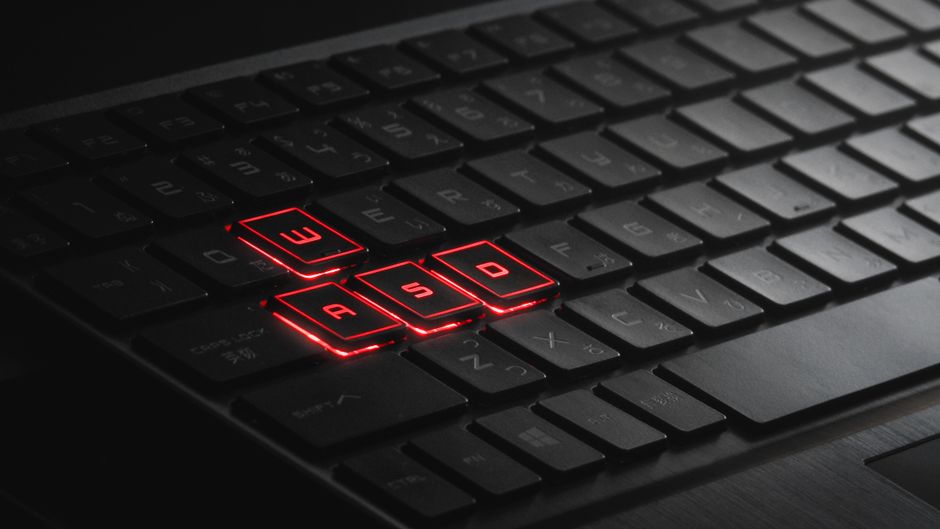 HP OMEN laptop high-end gaming laptop - HP HyperX OMEN Max 16にRTX 5090搭載モデル登場！