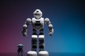Humanoid AI robot Emotional support robot - 中国UBTECHの感情サポートAIロボット「U1」、稼働時間めぐり物議。企業が反論！